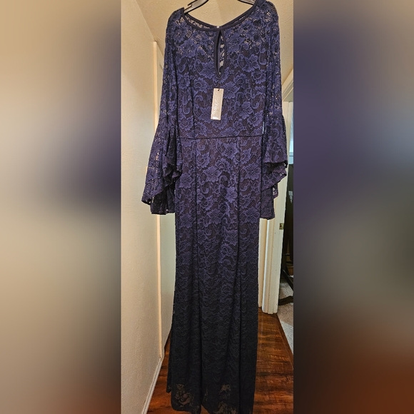 VFSHOW Womens Keyhole Front Bell Sleeve Formal Evening Wedding Party Maxi Dress - Picture 4 of 6